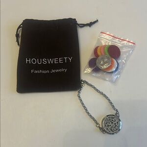 Housweety Silver Aromatherapy Bracelet